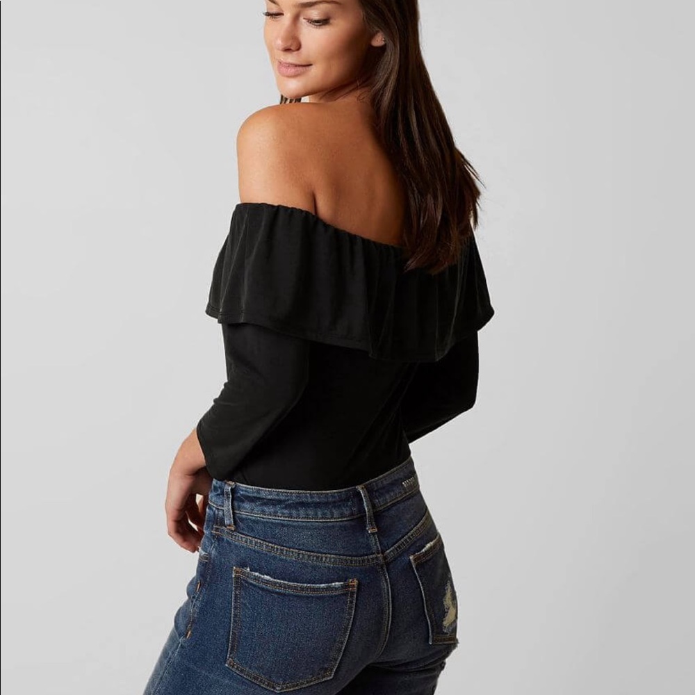 Red by BKE Off The Shoulder Bodysuit Black NWT